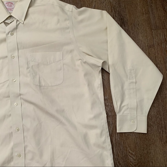 Brooks Brothers The Original Polo Shirt Size 16.5 - 33 - Picture 3 of 5